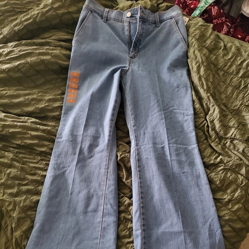 SOLD🔥GLORIA VANDERBILT SZ 8 TROUSER FLARE🔥